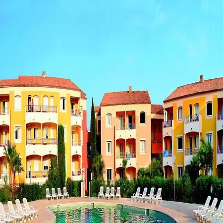 Pierre & Les Terrasses Des Issambres Feriested