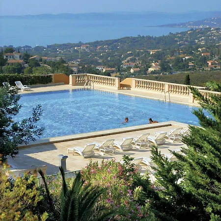 Pierre & Les Terrasses Des Issambres