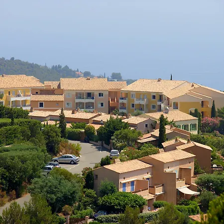 Pierre & Les Terrasses Des Issambres