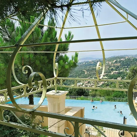 Resort Pierre & Les Terrasses Des Issambres 5*