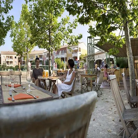 Pierre & Les Terrasses Des Issambres 雷以桑布尔